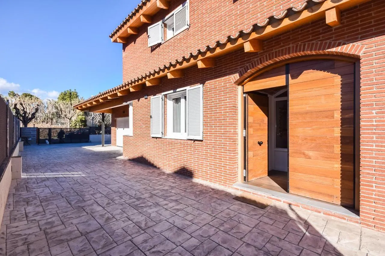 Acogedora Suite Con Entrada Independiente Masnou Aparthotel